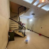 PHÂN LÔ NGÃ TƯ SỞ, HIẾM NHÀ BÁN DÂN TRÍ CAO GÂN PHỐ , 63M2 X 5 TẦNG 17.5 TỶ